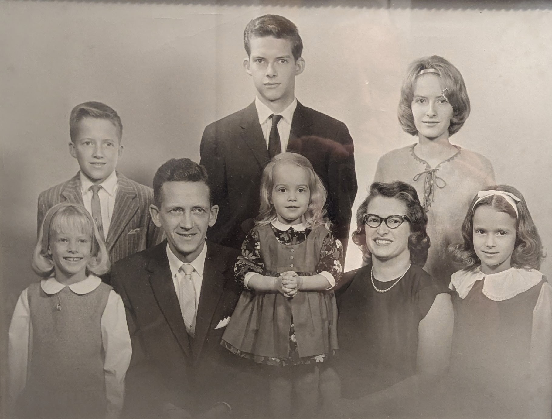 Scholarship photo for Robert and Verna Ostlie