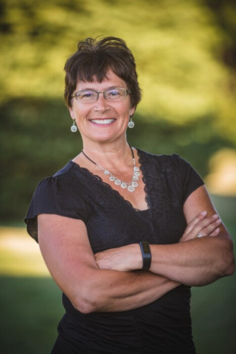 Scholarship photo for LeAnn Kuper